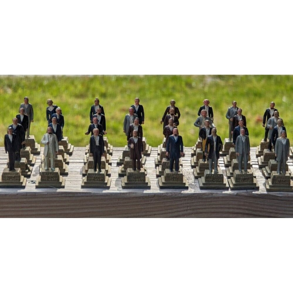 Vintage 1 - 37 (No 24th) Marx Toys Plastic United States Presidents Figures 2.5”